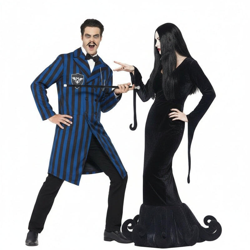 Pareja de Gómez y Morticia Addams